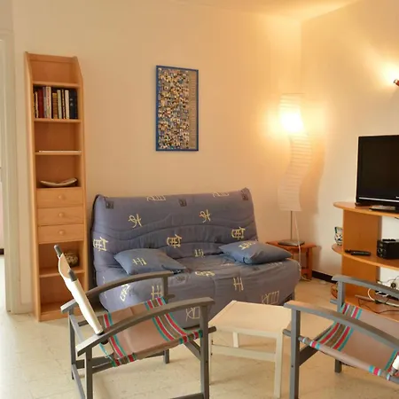 2 Pieces 5 Couchages Dans Immeuble En Front De - Ar350-0d3 * Argeles-sur-Mer